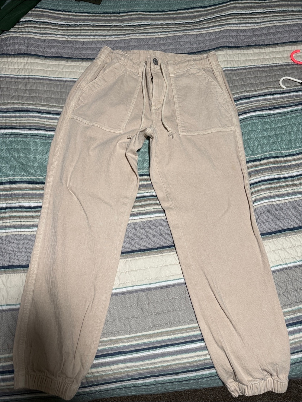 American Rag woman’s Light Beige Drawstring Joggers